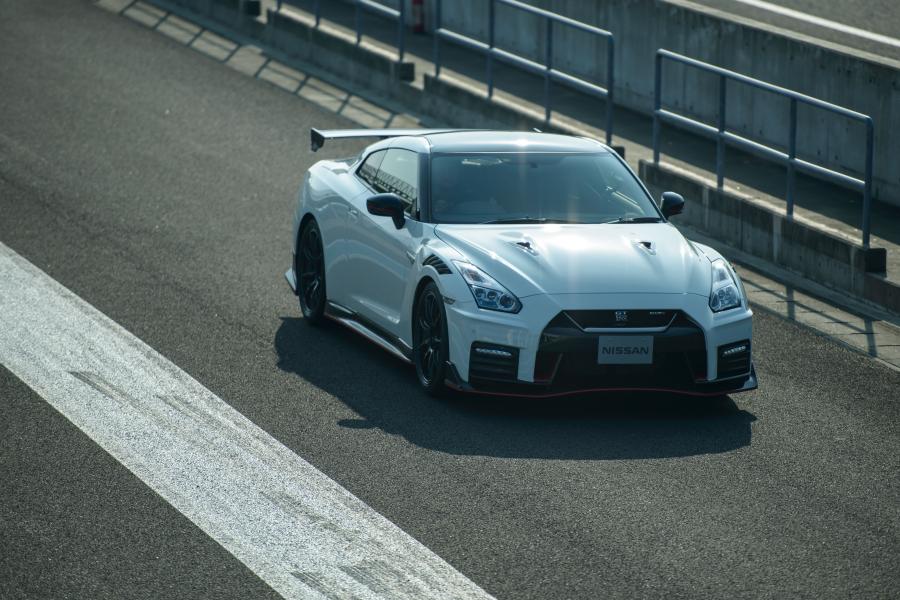  Nissan GT-R Nismo (R35) 2019 года  (JP) (фото 10 из 27)